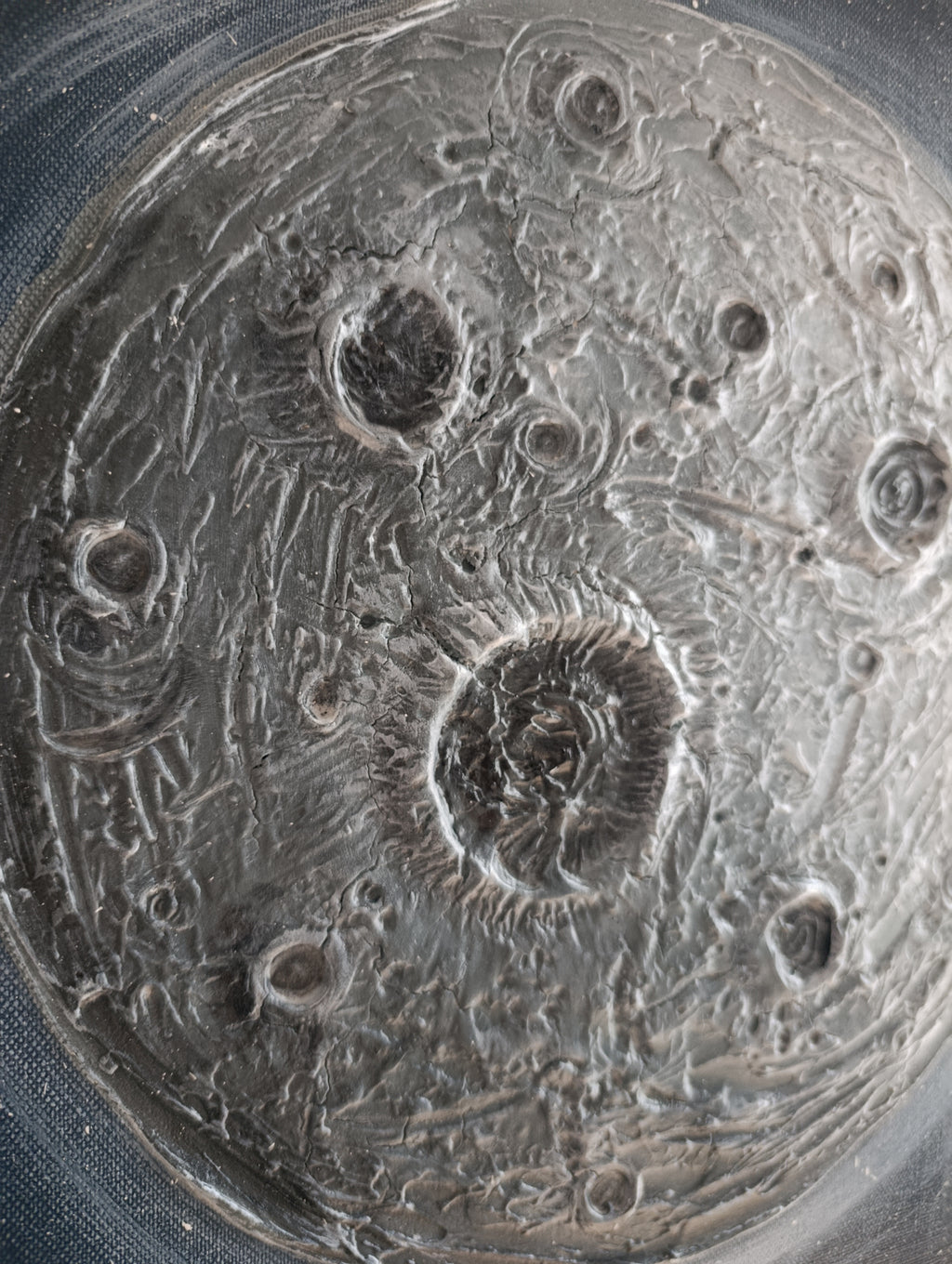 Luna materica
